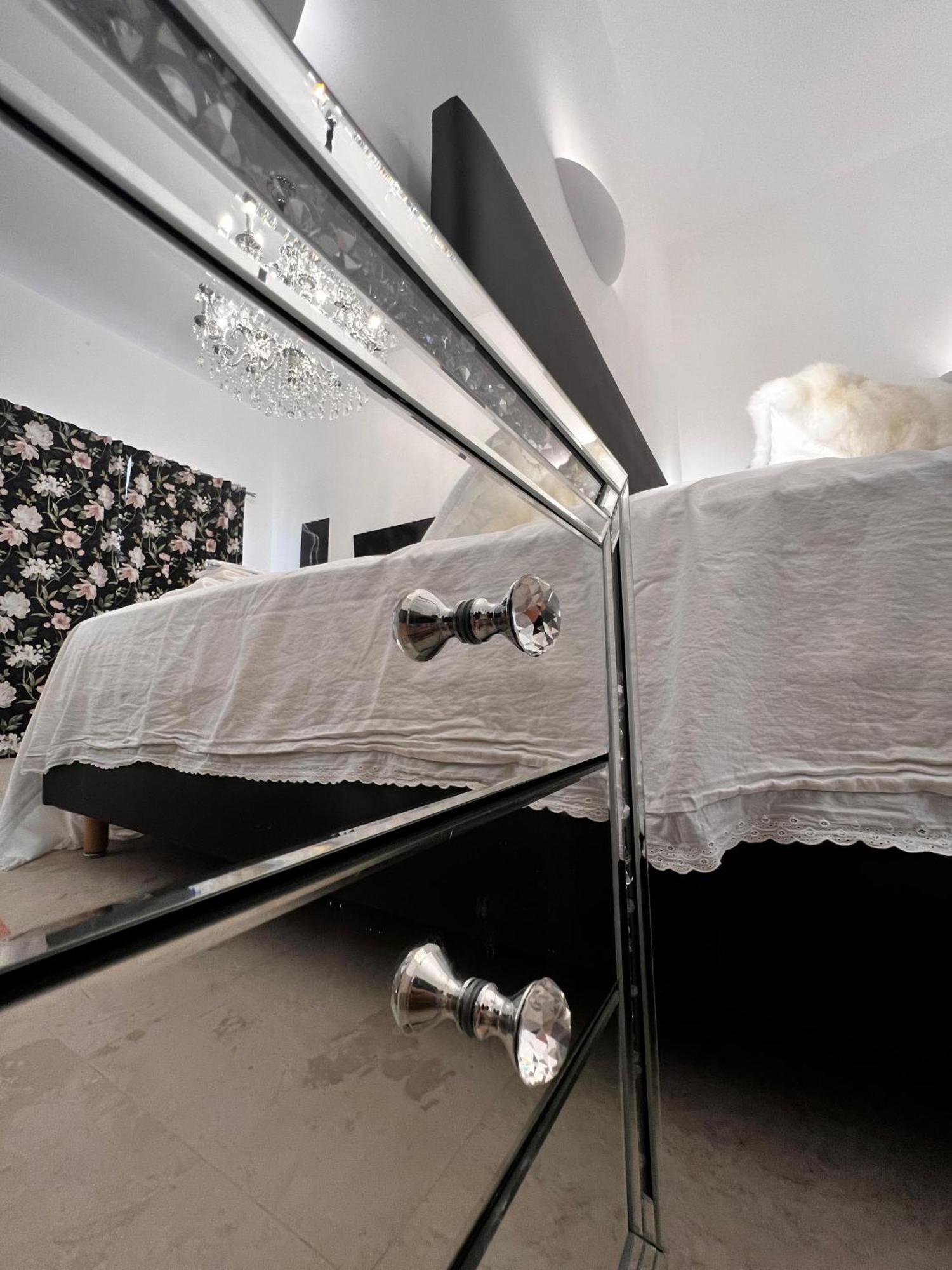 The White Knight Premium Boutique Hotel Ghajnsielem Room photo